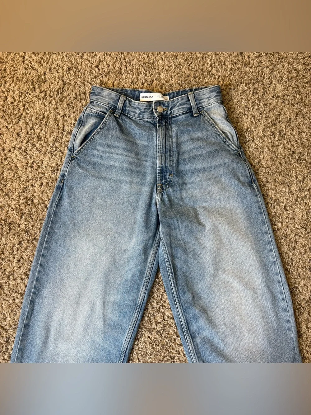 Bershka High Waisted Wide Leg Denim Jeans Y2K/2000s Baggy Size 00 Waist